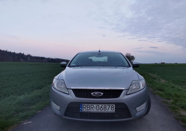 Ford Mondeo cena 21900 przebieg: 262000, rok produkcji 2007 z Czyżew małe 326